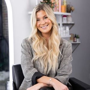 Meet your Posher, Kelly